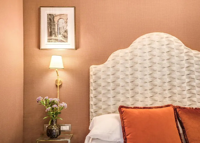 Antica Residenza Del Corso 4*