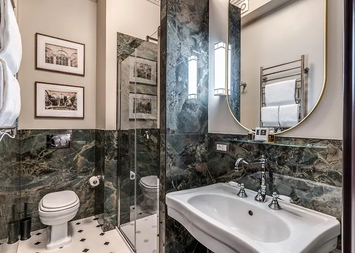 Antica Residenza Del Corso 4*